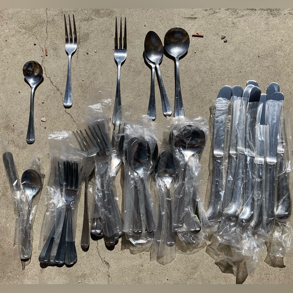 New vintage Rogers flatware - Picture 7 of 8